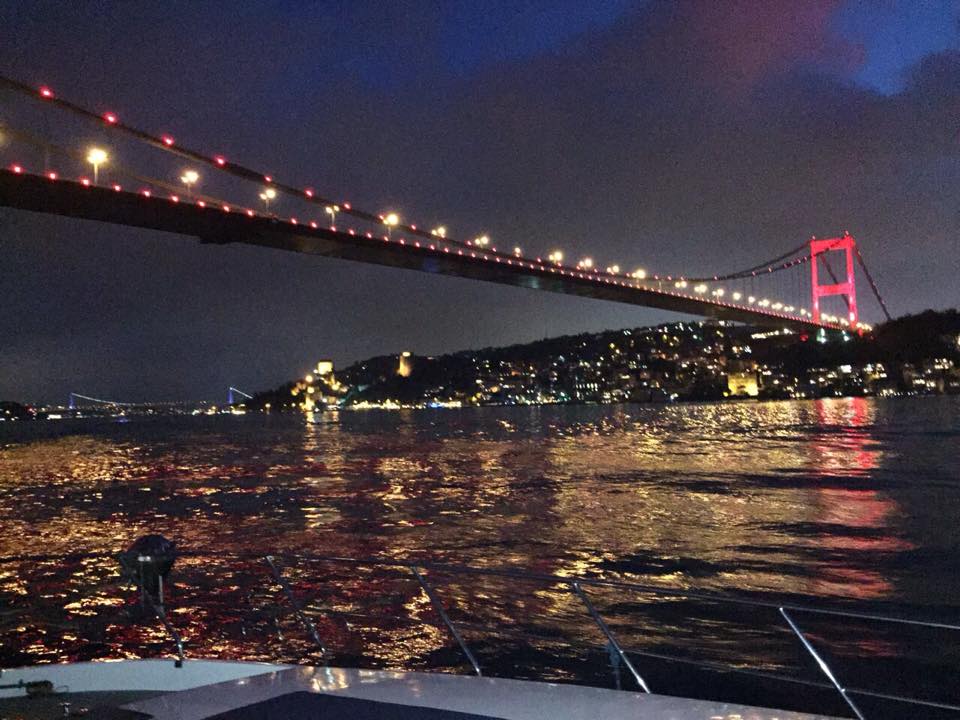 Private Bosphorus Tours Dining Bosphorus Tours